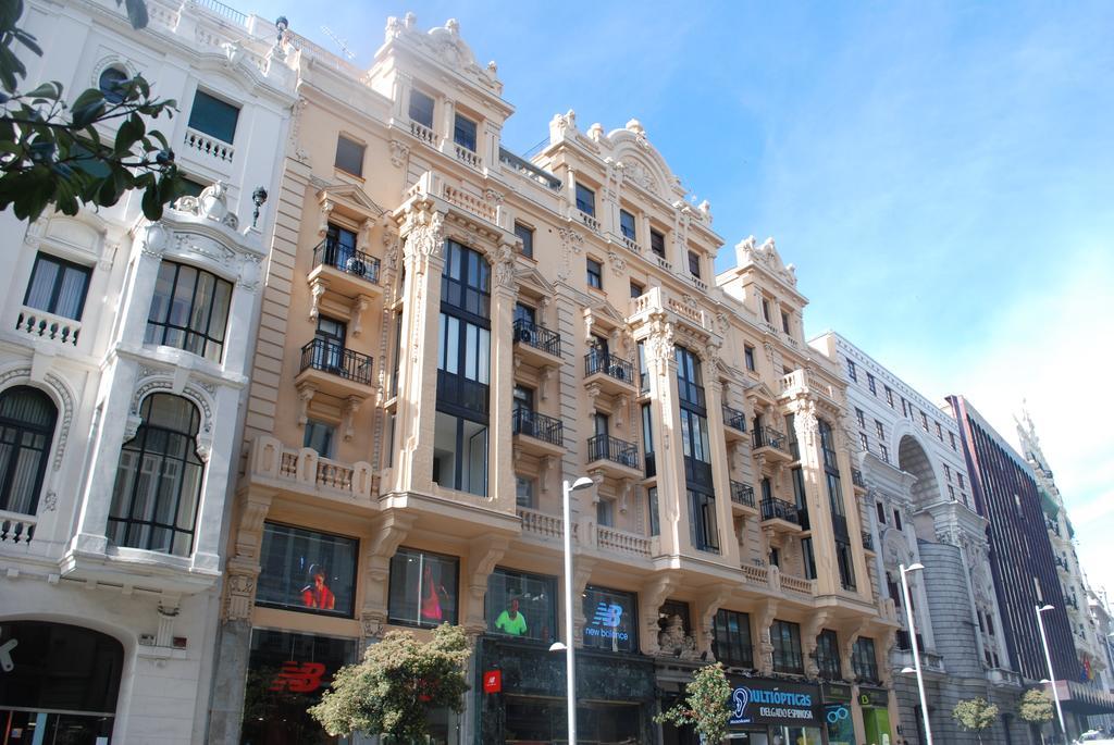 Hostal Galaico มาดริด ภายนอก รูปภาพ
